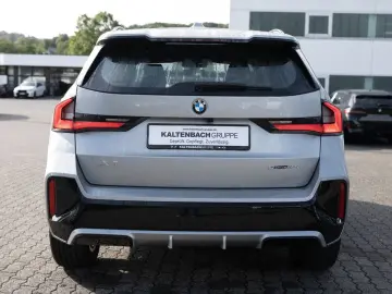 BMW X1 sDrive 18i M-Sport LED NAVI KAMERA SHZ PDC