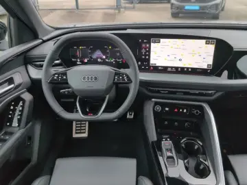 Audi Q5 150 KW S-Tronic S-Line