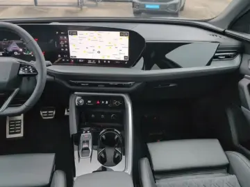 Audi Q5 150 KW S-Tronic S-Line
