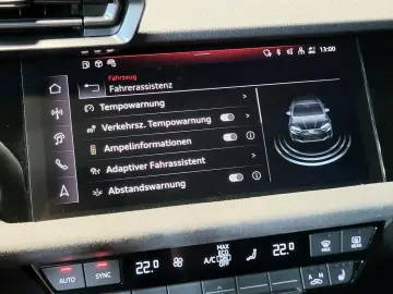 Audi RS3 quattro 2.5 TFSI