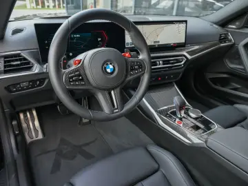 BMW M2 Steptronic M-Sitze  HUD  Carbon  Kamera  ACC