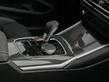 BMW M2 Steptronic M-Sitze  HUD  Carbon  Kamera  ACC