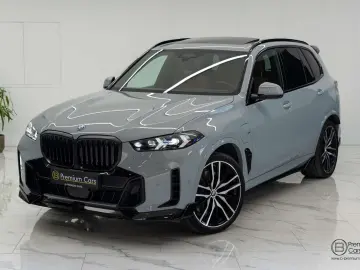 BMW X5 xDrive50e hybrid M-Performance bodykit! Pano