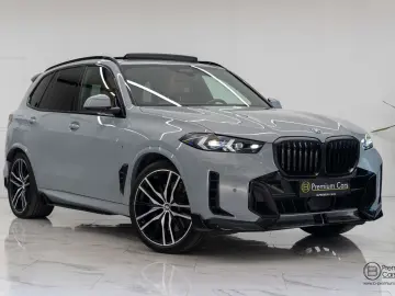 BMW X5 xDrive50e hybrid M-Performance bodykit! Pano