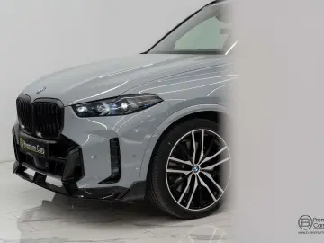 BMW X5 xDrive50e hybrid M-Performance bodykit! Pano