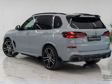 BMW X5 xDrive50e hybrid M-Performance bodykit! Pano