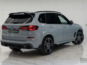 BMW X5 xDrive50e hybrid M-Performance bodykit! Pano