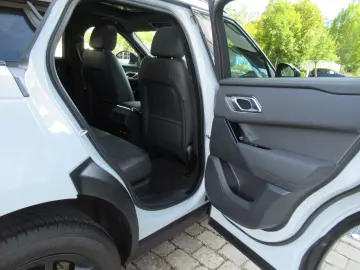LAND ROVER NEW D300 DYN SE HEAD-UP BLACK PANO 3D eAHK NP101