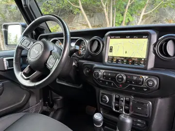 JEEP Wrangler Sport