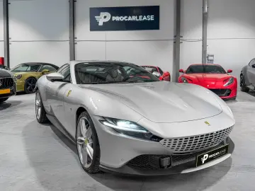 FERRARI Roma 20_ACC_CARBON_360 _MATRIX_ FULL