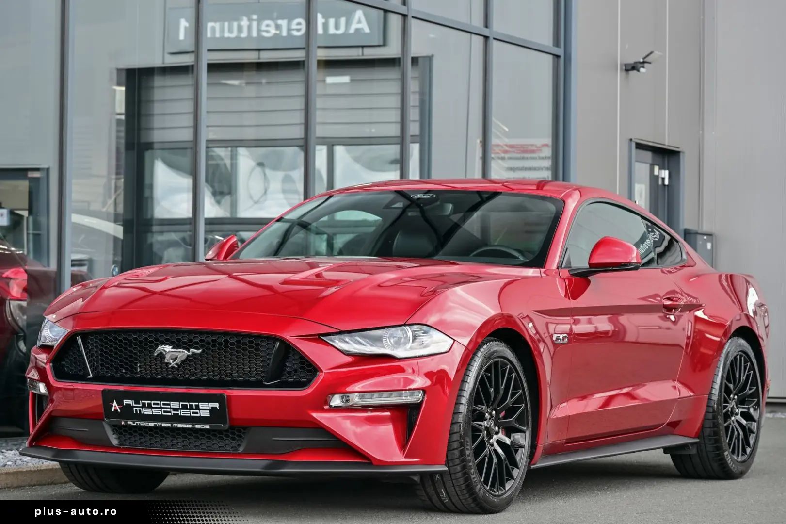 FORD Mustang în leasing operațional MOOV