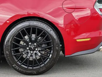 FORD Mustang 5.0 V8 GT Aut. MagneRide  Premium 2