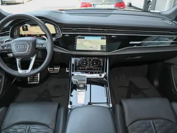 AUDI RSQ8 4.0 TFSI RS-Sitze  Dynamik-Paket plus  23