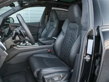 AUDI RSQ8 4.0 TFSI RS-Sitze  Dynamik-Paket plus  23