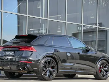 AUDI RSQ8 4.0 TFSI RS-Sitze  Dynamik-Paket plus  23