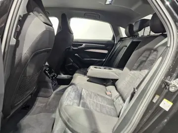 AUDI A6 Lim. TDI Matrix Beifahr.Kameras S.Sitz Neuesm