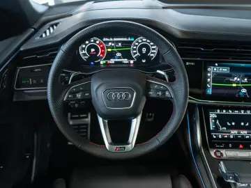 Audi RSQ8 4.0 TFSI performance quattro