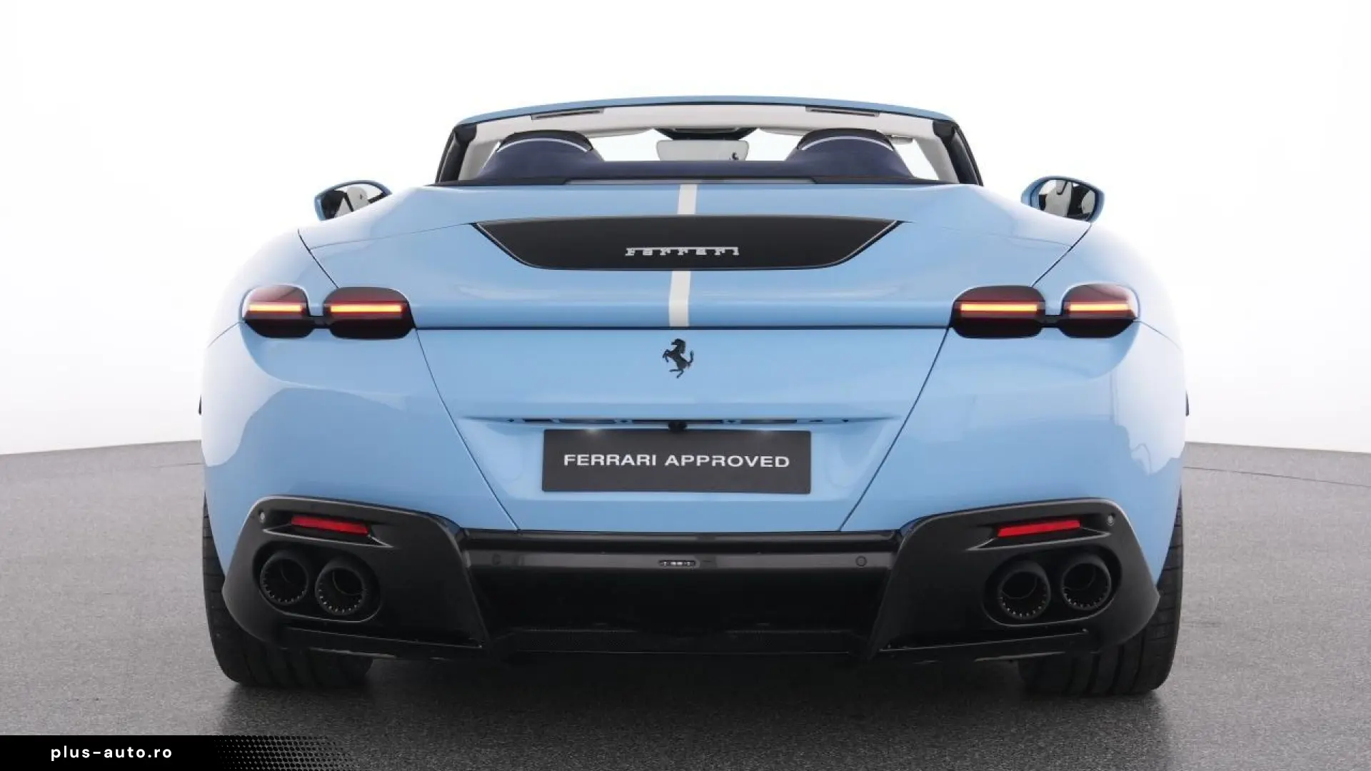 Ferrari Roma Spider Special-Color Azzuro La Plata
