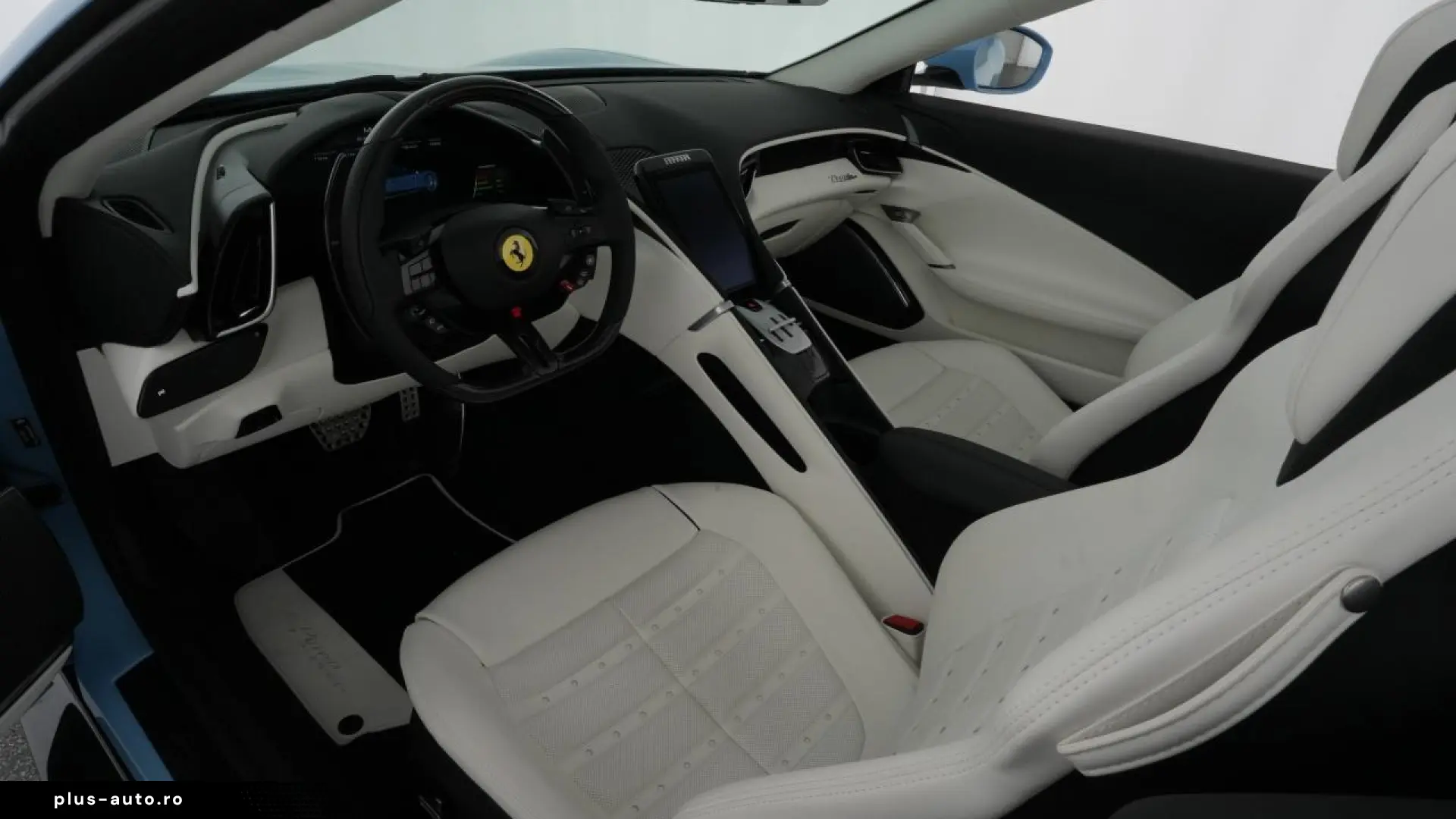 Ferrari Roma Spider Special-Color Azzuro La Plata
