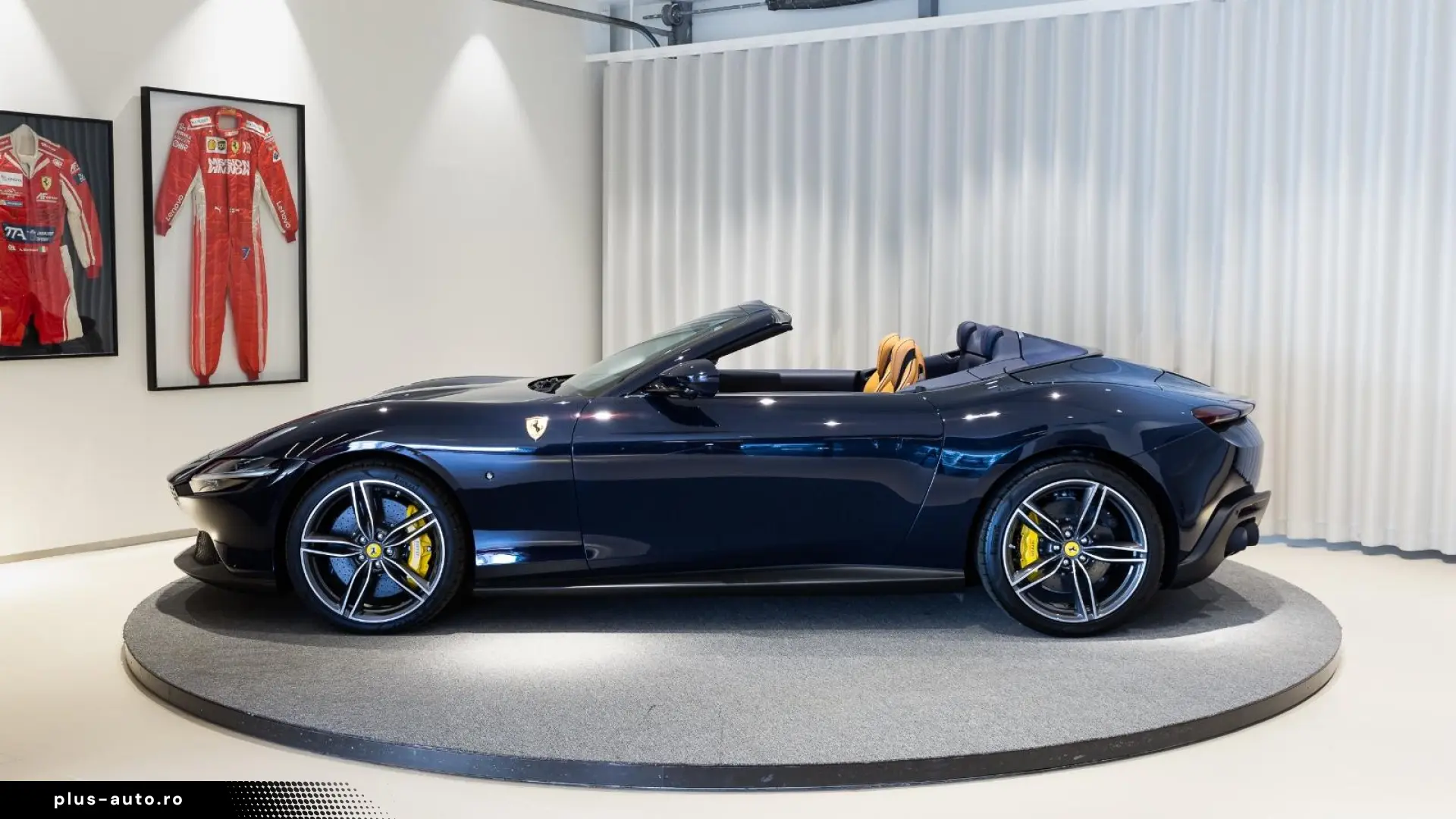Ferrari Roma Spider