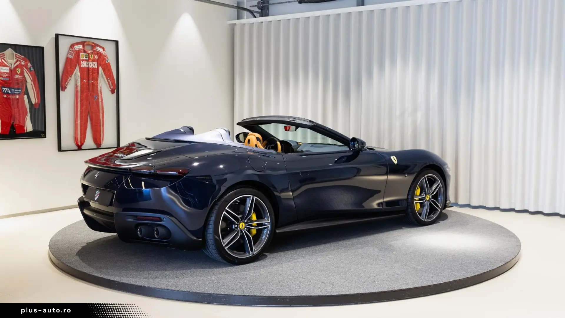 Ferrari Roma Spider
