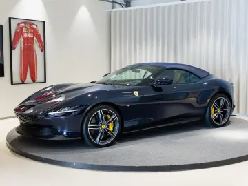 Ferrari Roma Spider