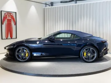 Ferrari Roma Spider
