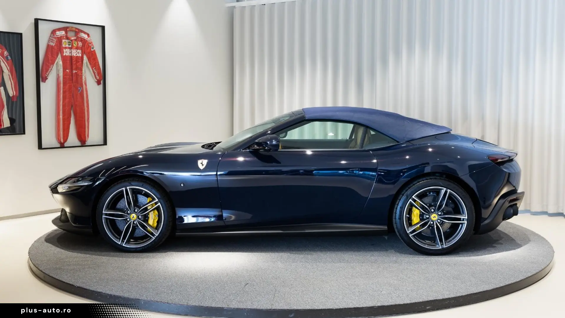 Ferrari Roma Spider