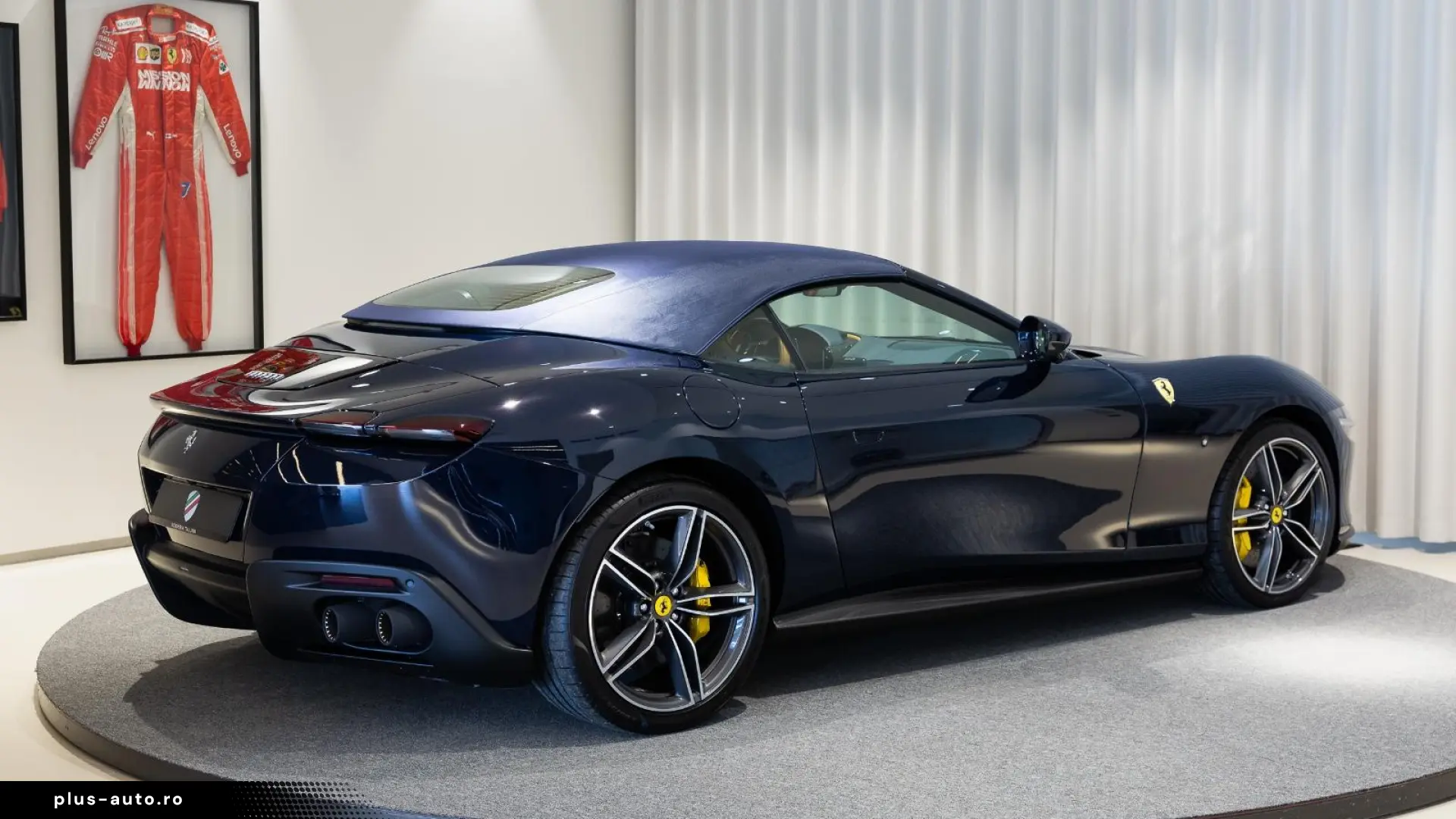 Ferrari Roma Spider