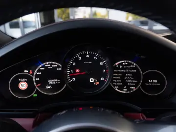 Porsche Cayenne S - Panoramic - ACC - 360 - TV