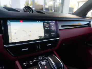 Porsche Cayenne S - Panoramic - ACC - 360 - TV