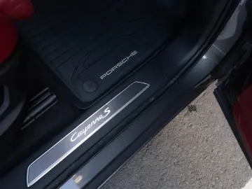 Porsche Cayenne S - Panoramic - ACC - 360 - TV
