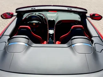Ferrari Roma Spider CARBON