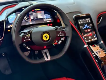 Ferrari Roma Spider CARBON