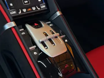 Ferrari Roma Spider CARBON