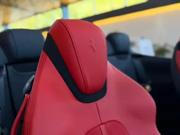 Ferrari Roma Spider CARBON