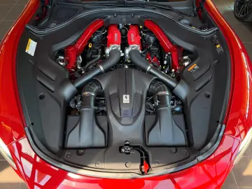 Ferrari Roma Spider CARBON
