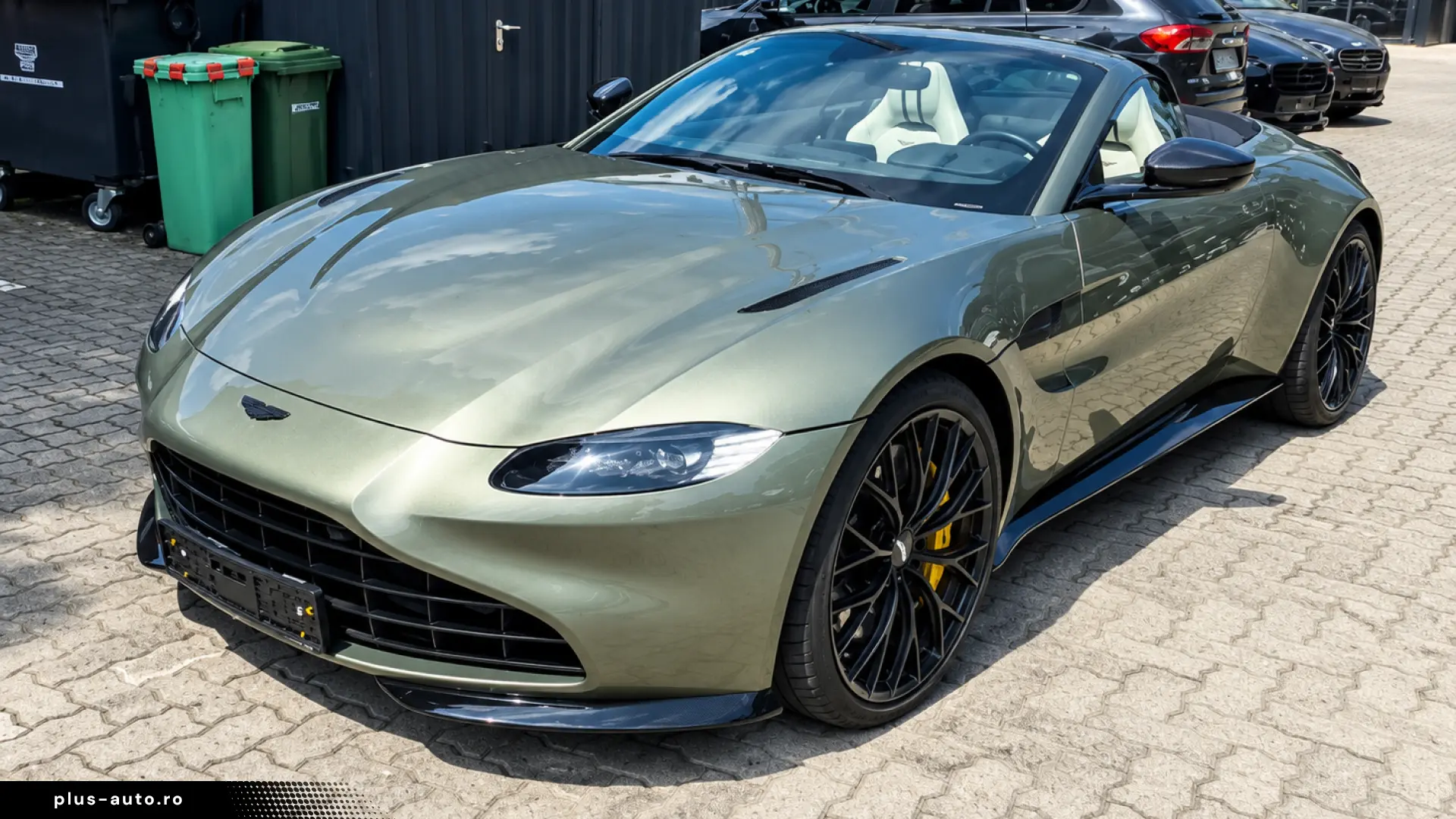Aston Martin Vantage V8 Roadster - LIVRARE RAPIDA!