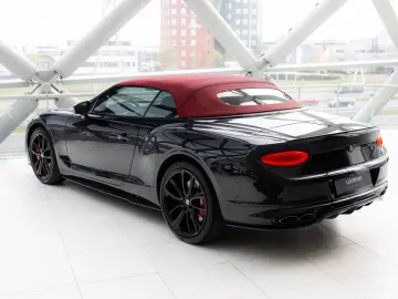 BENTLEY Continental GTC 4.0 V8   Mulliner   Red Roof   B