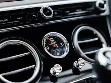 BENTLEY Continental GTC 4.0 V8   Mulliner   Red Roof   B