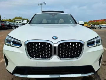 BMW X4 xDrive 20d Navi Laser Pano Leder SHZ Cam-PDC