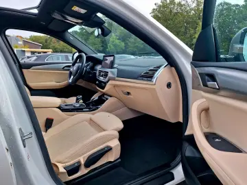 BMW X4 xDrive 20d Navi Laser Pano Leder SHZ Cam-PDC