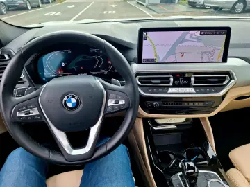 BMW X4 xDrive 20d Navi Laser Pano Leder SHZ Cam-PDC