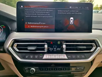 BMW X4 xDrive 20d Navi Laser Pano Leder SHZ Cam-PDC