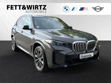 BMW X5 xDrive40i M Sport AHK Pano DAProf. Standhzg.