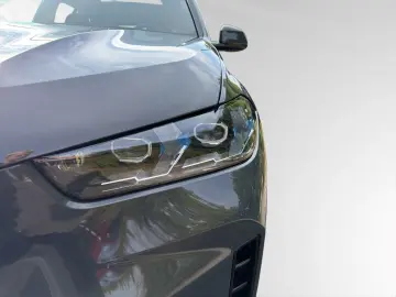BMW X5 xDrive40i M Sport AHK Pano DAProf. Standhzg.