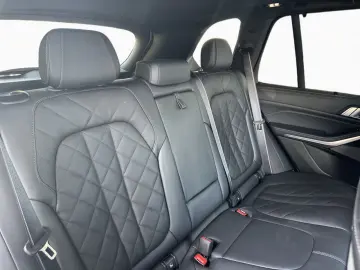 BMW X5 xDr40i M Sport Pro AHK Pano STHZ 360  DAPro
