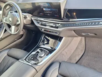 BMW X5 xDr40i M Sport Pro StHz Pano AHK DAPro PAPro