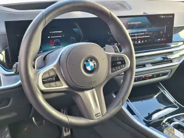 BMW X5 xDr40i M Sport Pro StHz Pano AHK DAPro PAPro