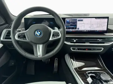 BMW X5 xD 50e M-SPORT 2Achs Integral DAPro PAPro AHK